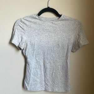 Skims fitted grey tshirt size small